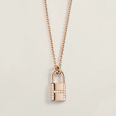 [Luxe]HM ADVANCED NICHE LOCK HEAD NECKLACE DIAMONDS