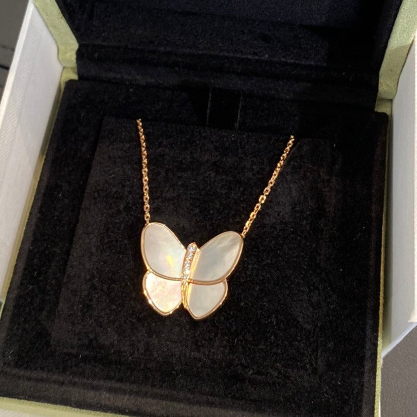 [Luxe]BUTTERFLY GOLD MOP DIAMOND NECKLACE