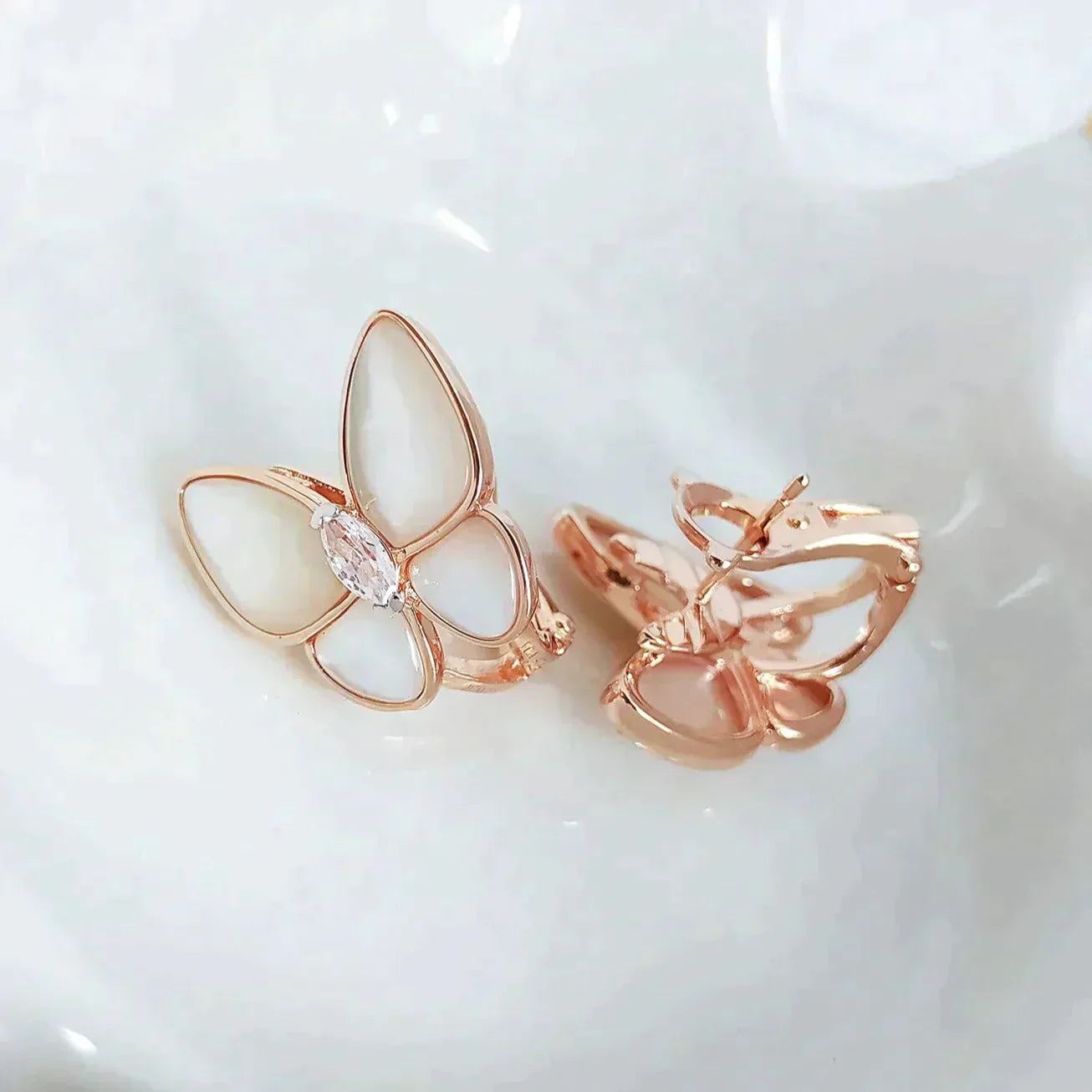 [Luxe]BUTTERFLY MOP DIAMOND EARRINGS