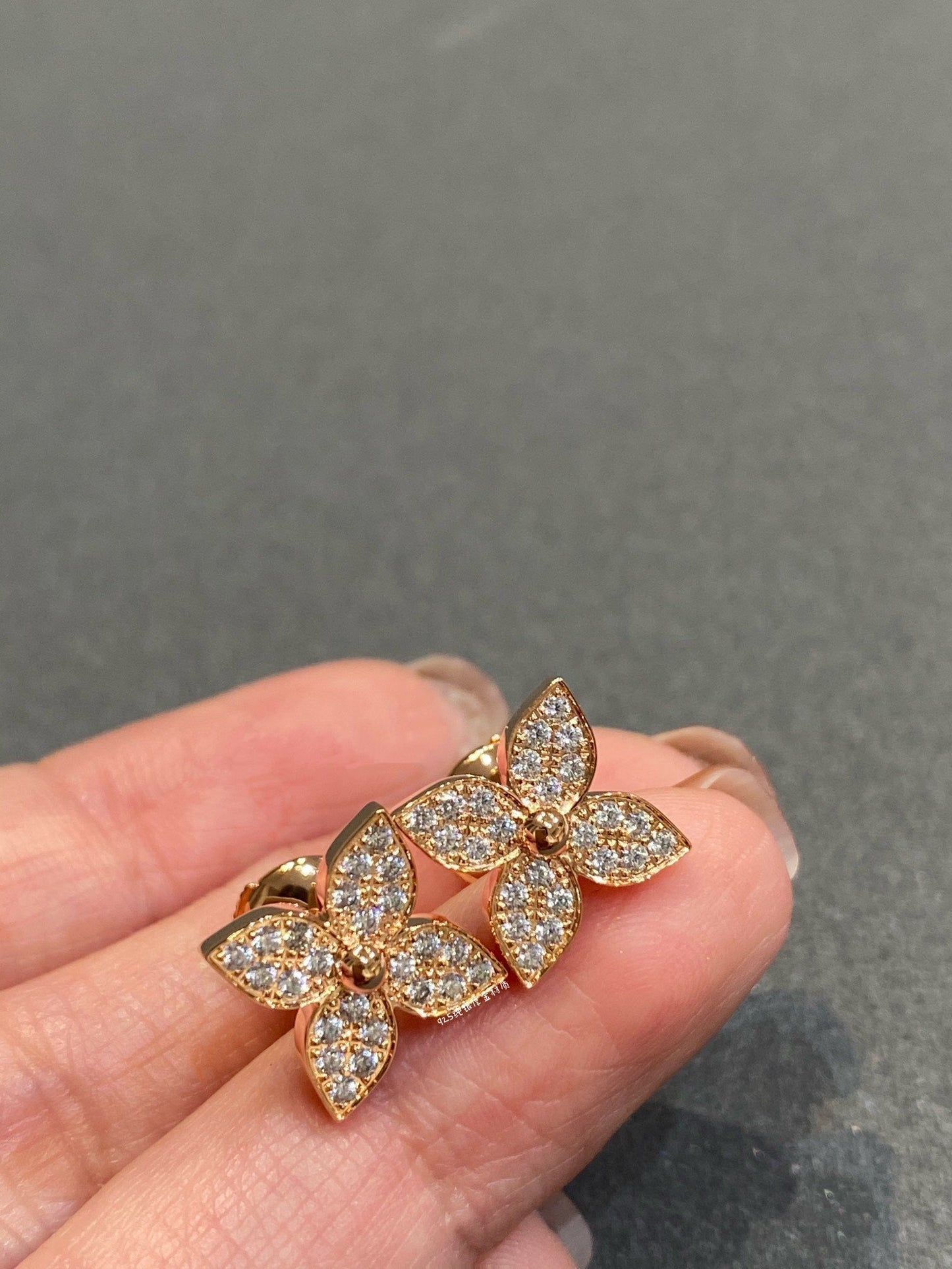 [Luxe]STAR DIAMOND EARRINGS