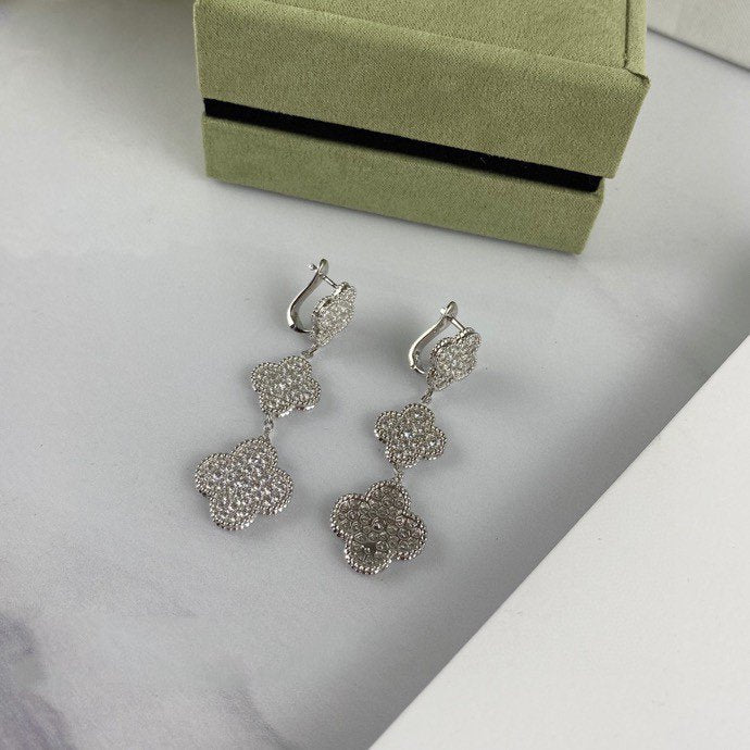 [Luxe]CLOVER 3 MOTIF DIAMOND SILVER DROP EARRINGS