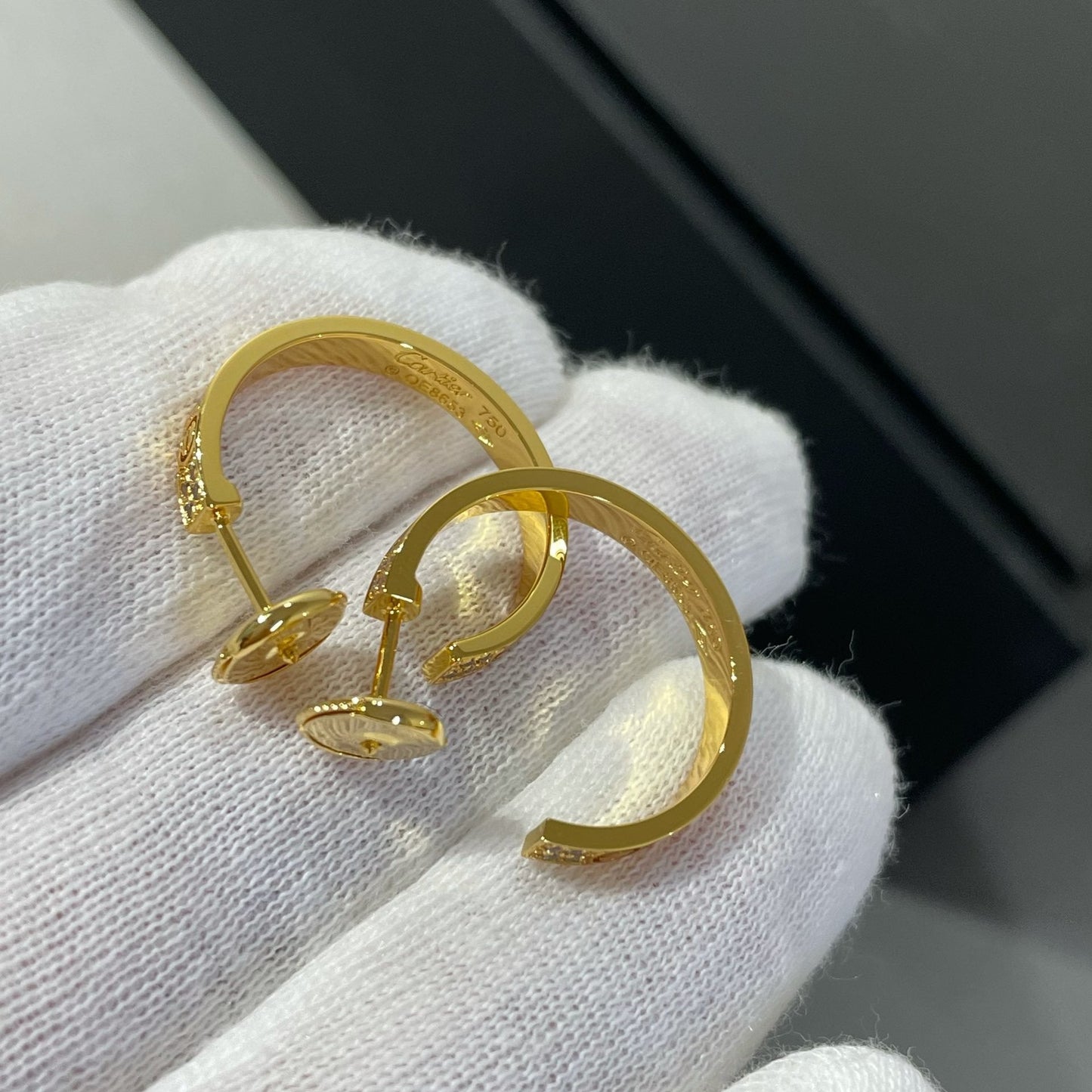 [Luxe]LOVE DIAMOND GOLD HOOP EARRINGS