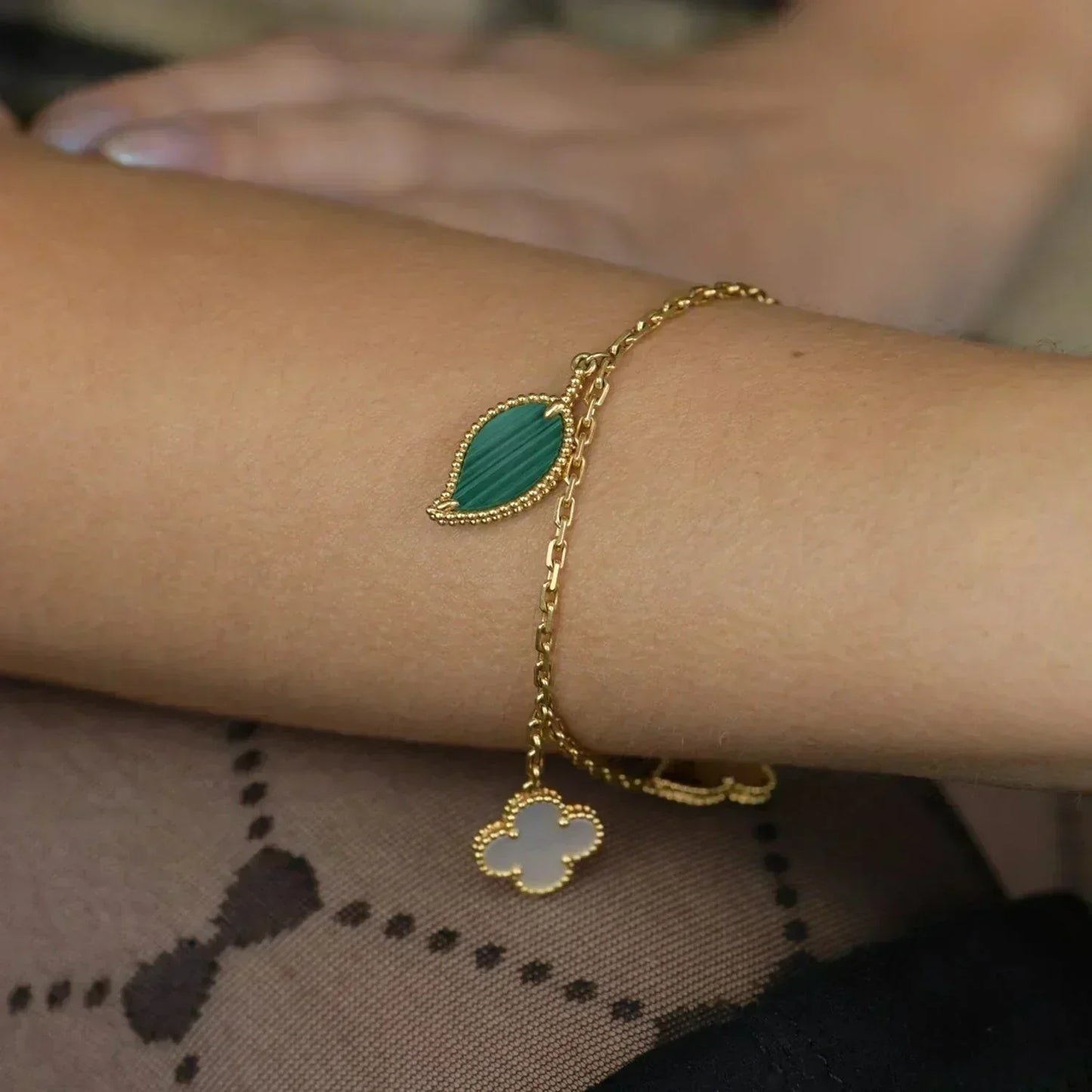 [Luxe]LUCKY SPRING 5 MOTIF GOLD BRACELET