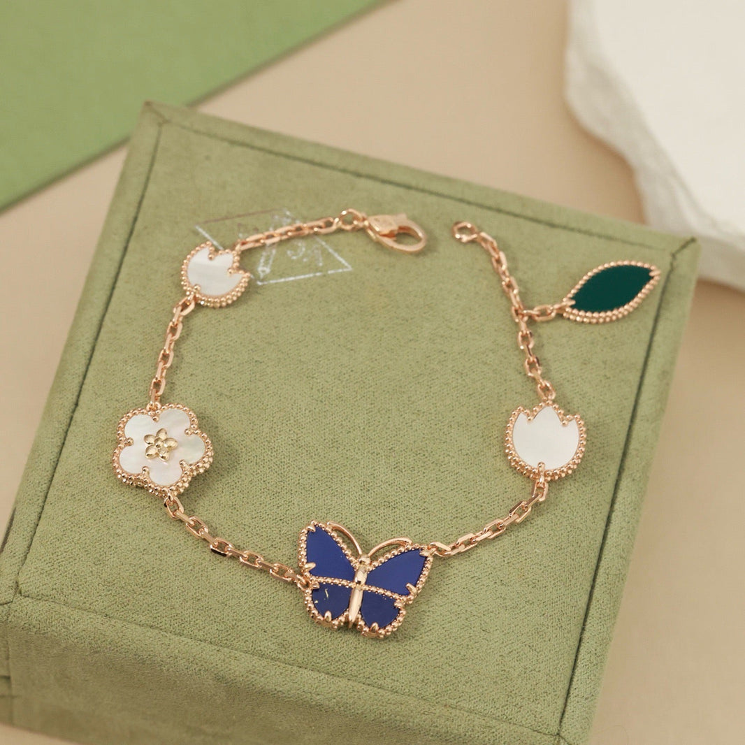 [LUXE]2026 NEW ARRIVAL LUCKY SPRING BUTTERFLY 5 MOTIF BRACELET