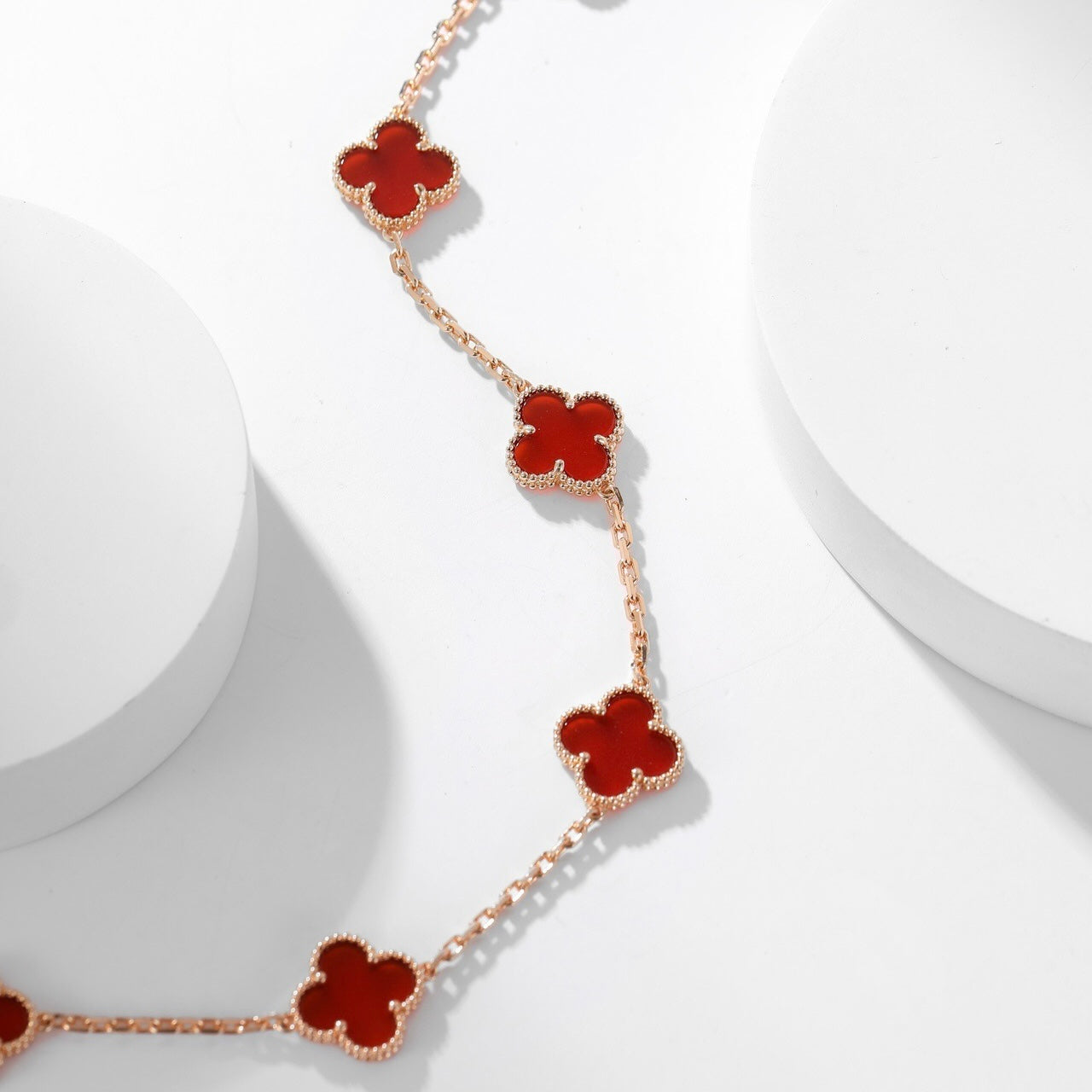 [Luxe]CLOVER 10 MOTIFS CARNELIAN NECKLACE