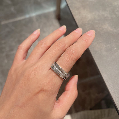 [Luxe]ICE CUBE RING WITH DIAMONDS