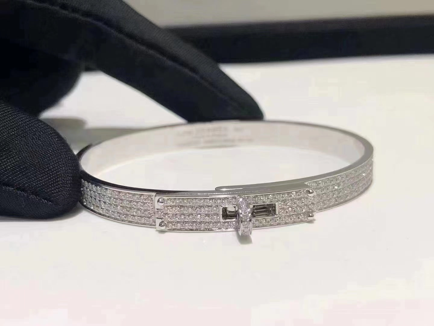 [Luxe]HM KELLY ARMBAND AUS SILBER MIT DIAMANTEN