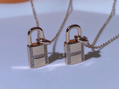 [Luxe]HM ADVANCED NICHE LOCK HEAD NECKLACE DIAMONDS