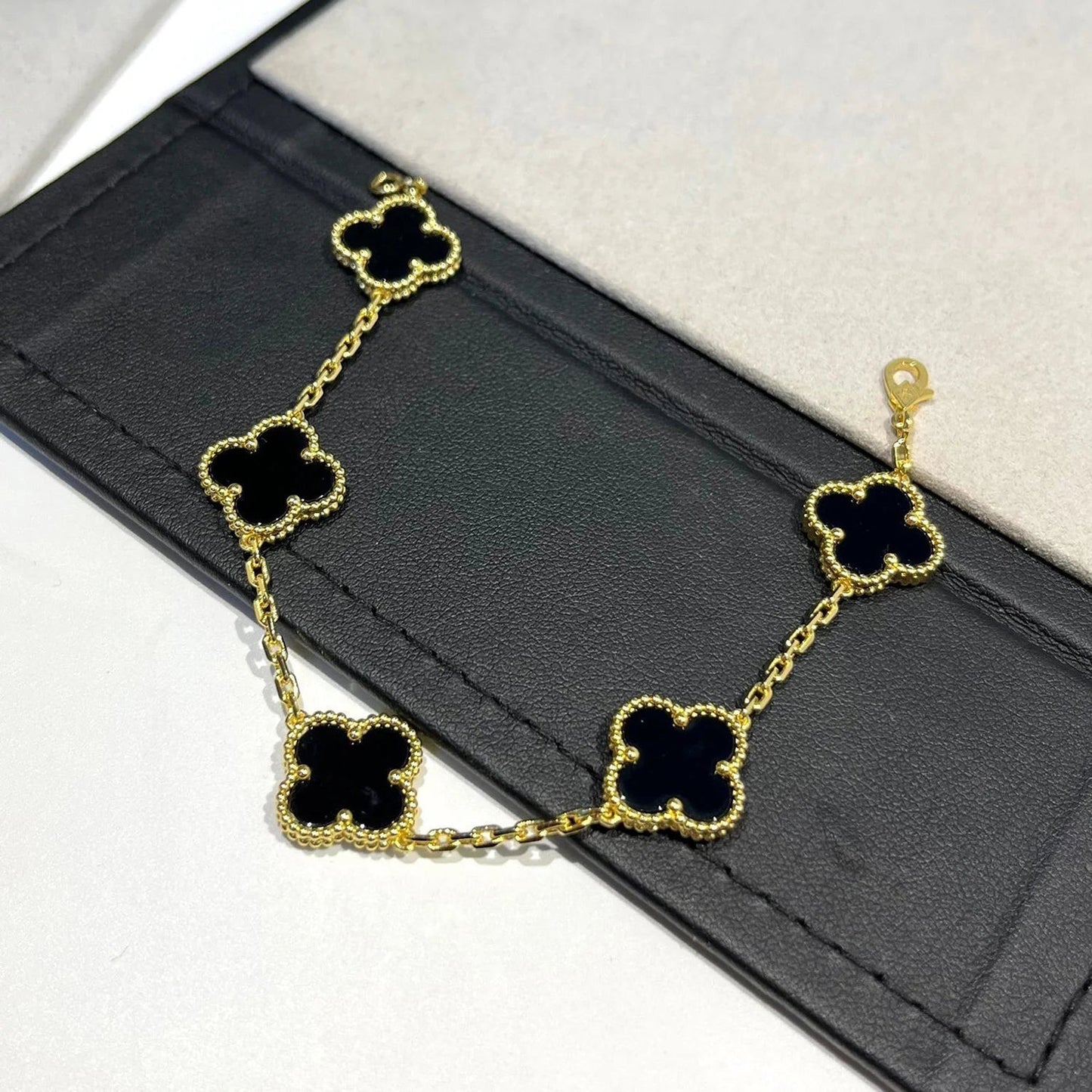 [Luxe]CLOVER  5 MOTIFS BLACK ONYX BRACELET